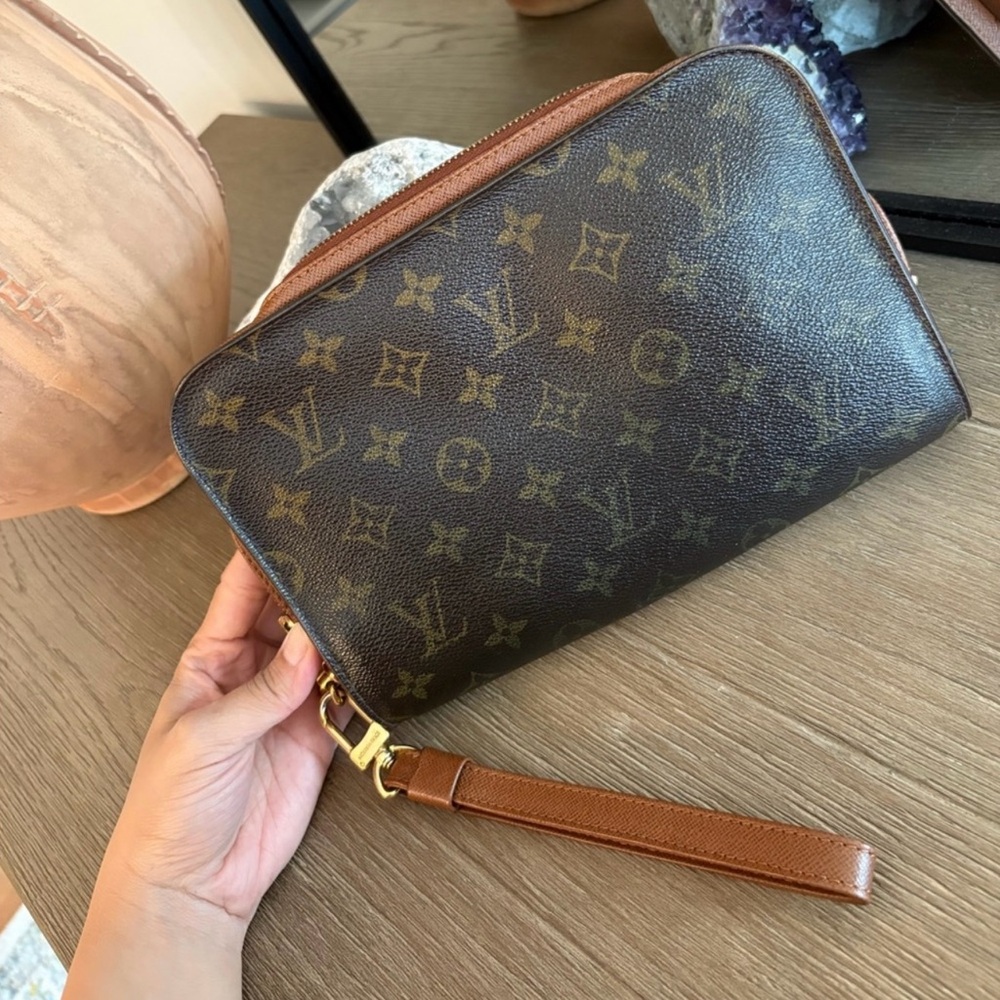 Authentic Louis Vuitton Orsay clutch